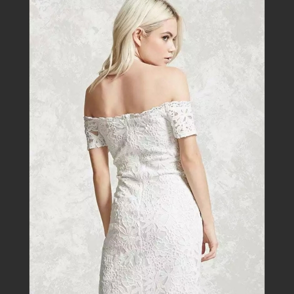 FOREVER 21 NWT Cream Knit Multicolor Floral Embroidered Off The Shoulder Dress L - Picture 8 of 16